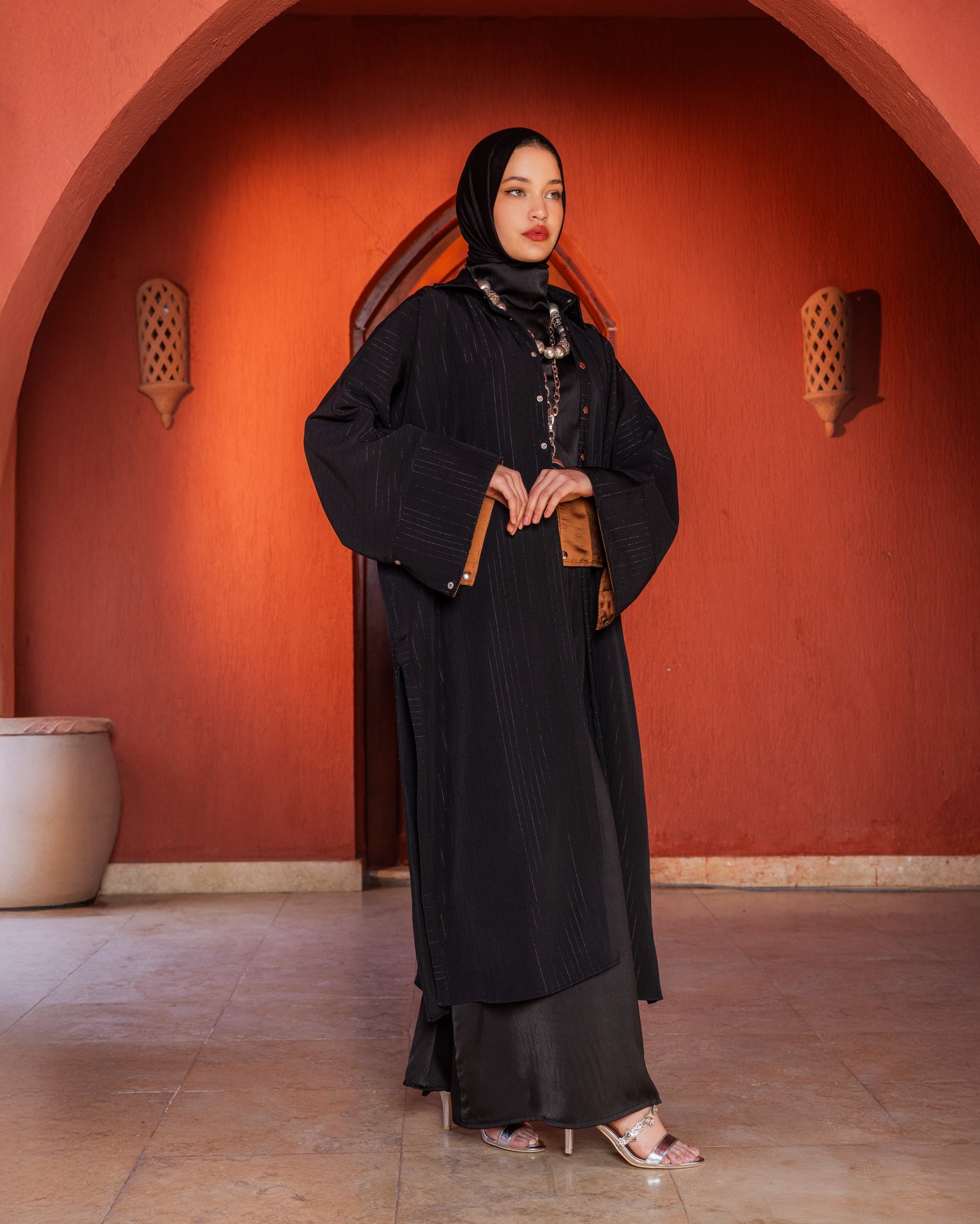 DIMA KIMONO-BLACK