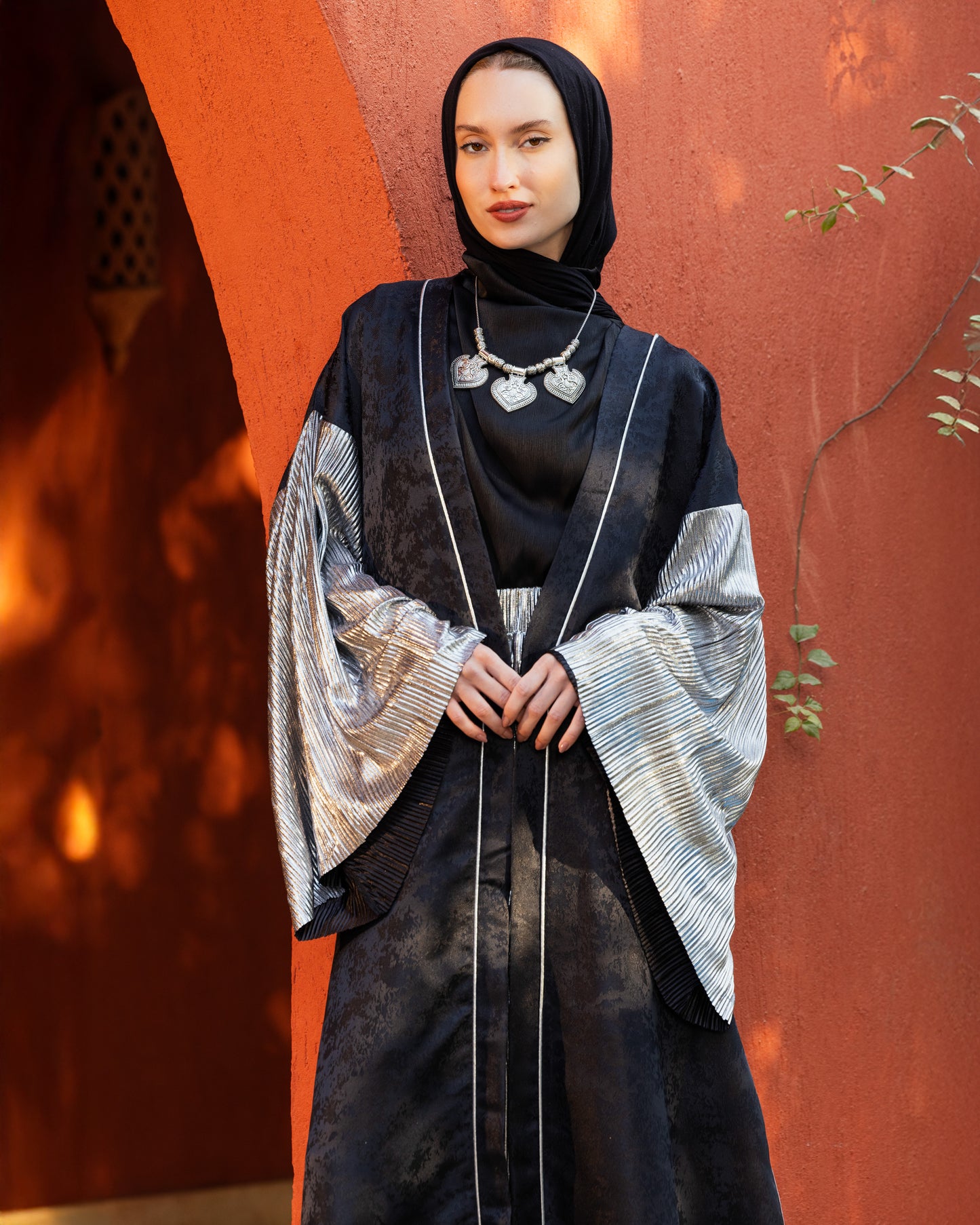 LAYAL KAFTAN-BLACK