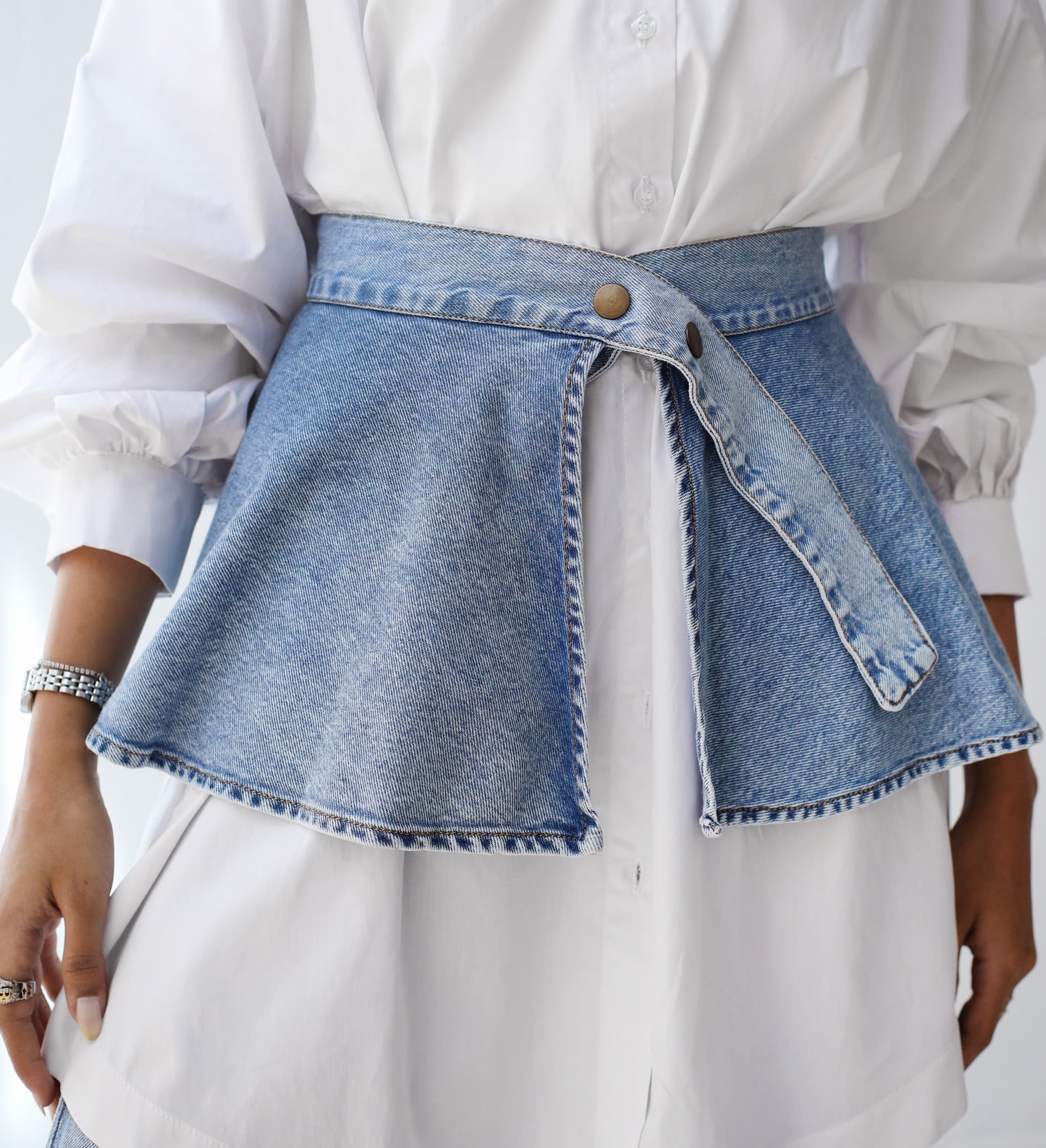 DENIM RUFFLE BELT
