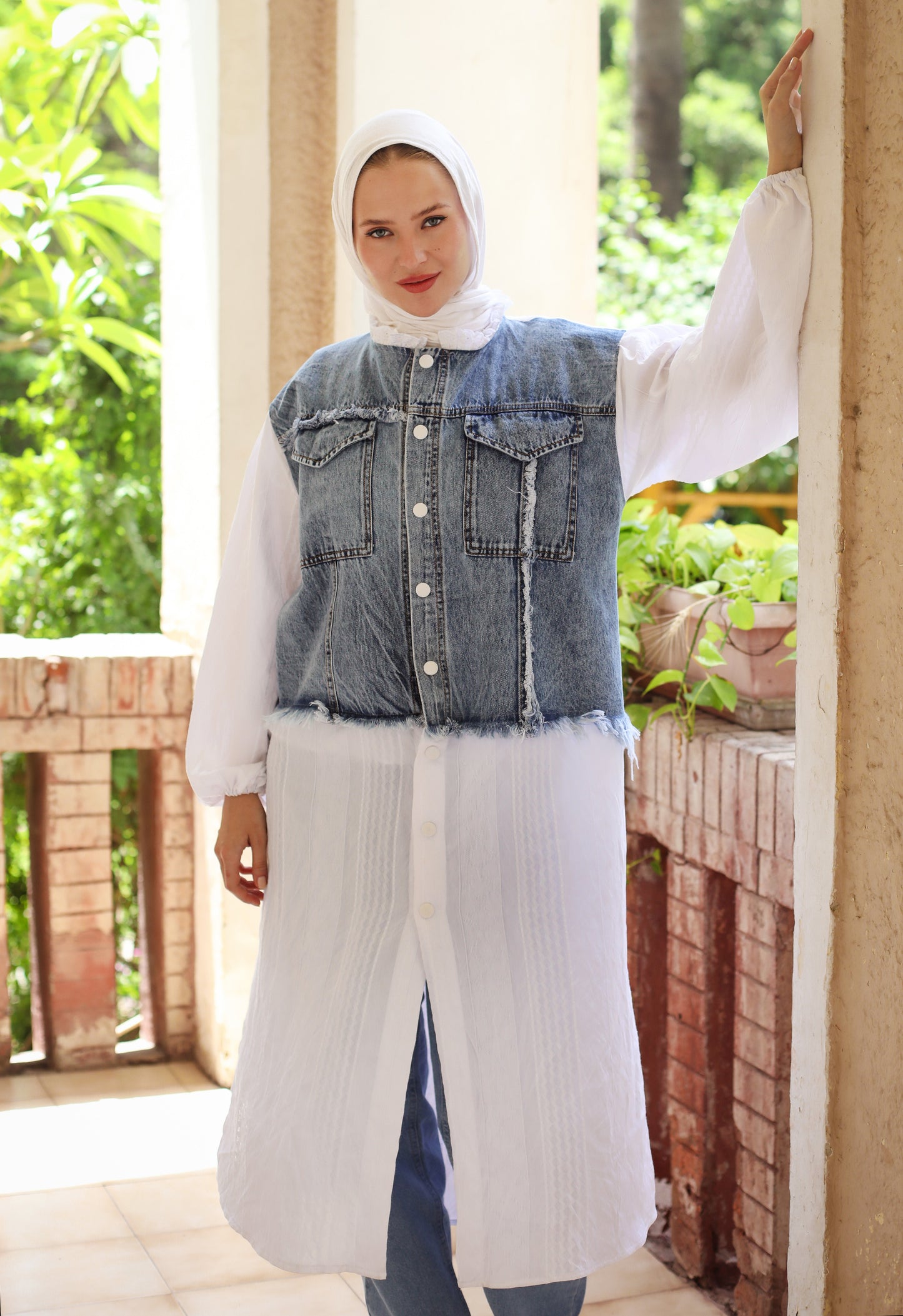 LONG DENIM MIXED EMBROIDERED SHIRT
