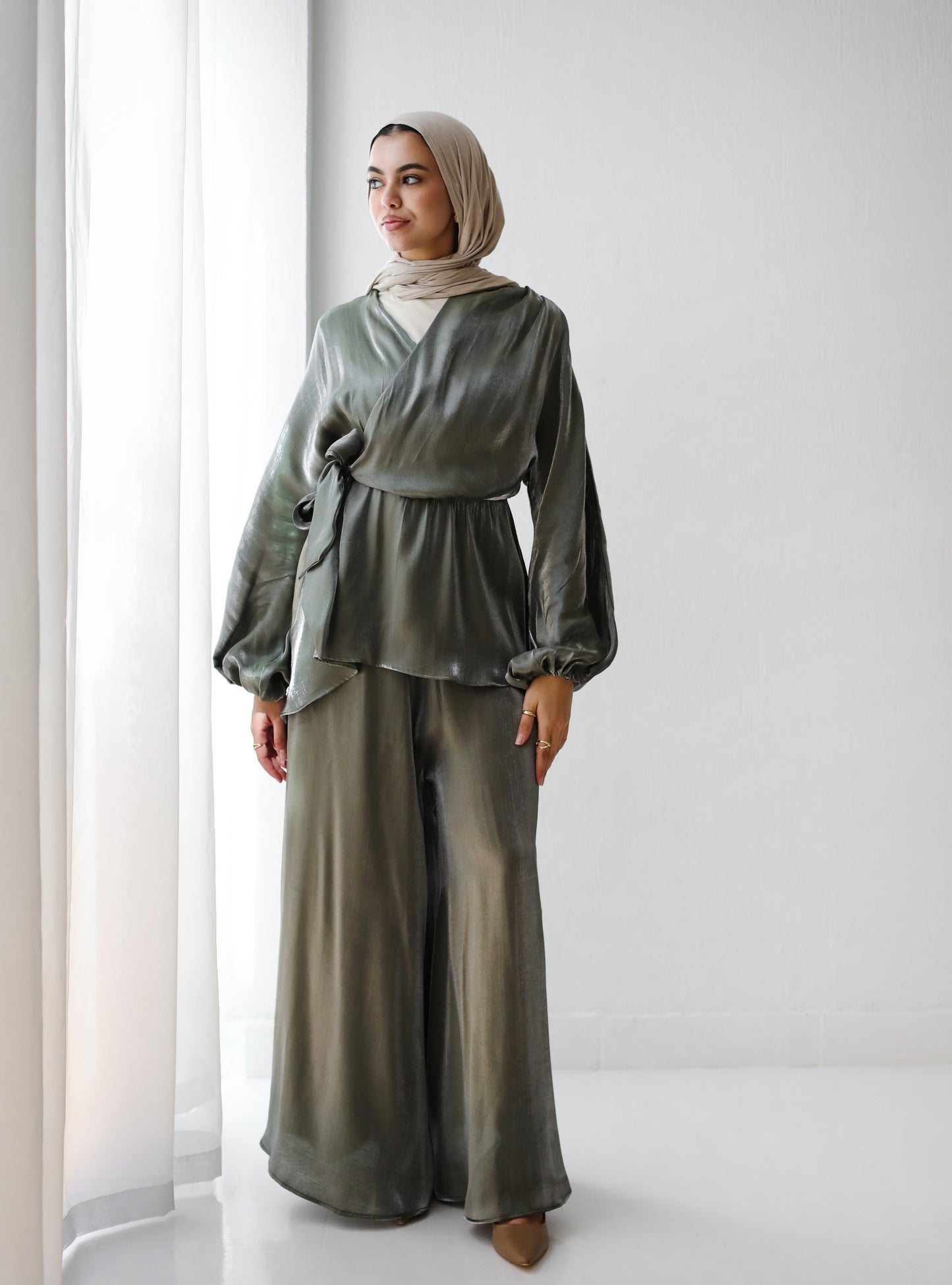 SATIN PANTS OLIVE