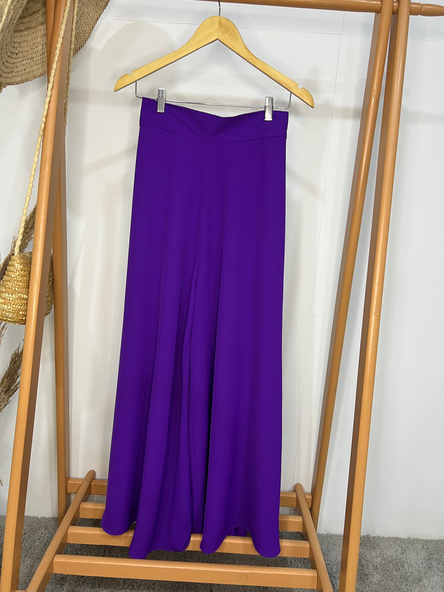 Crepe wide leg pants