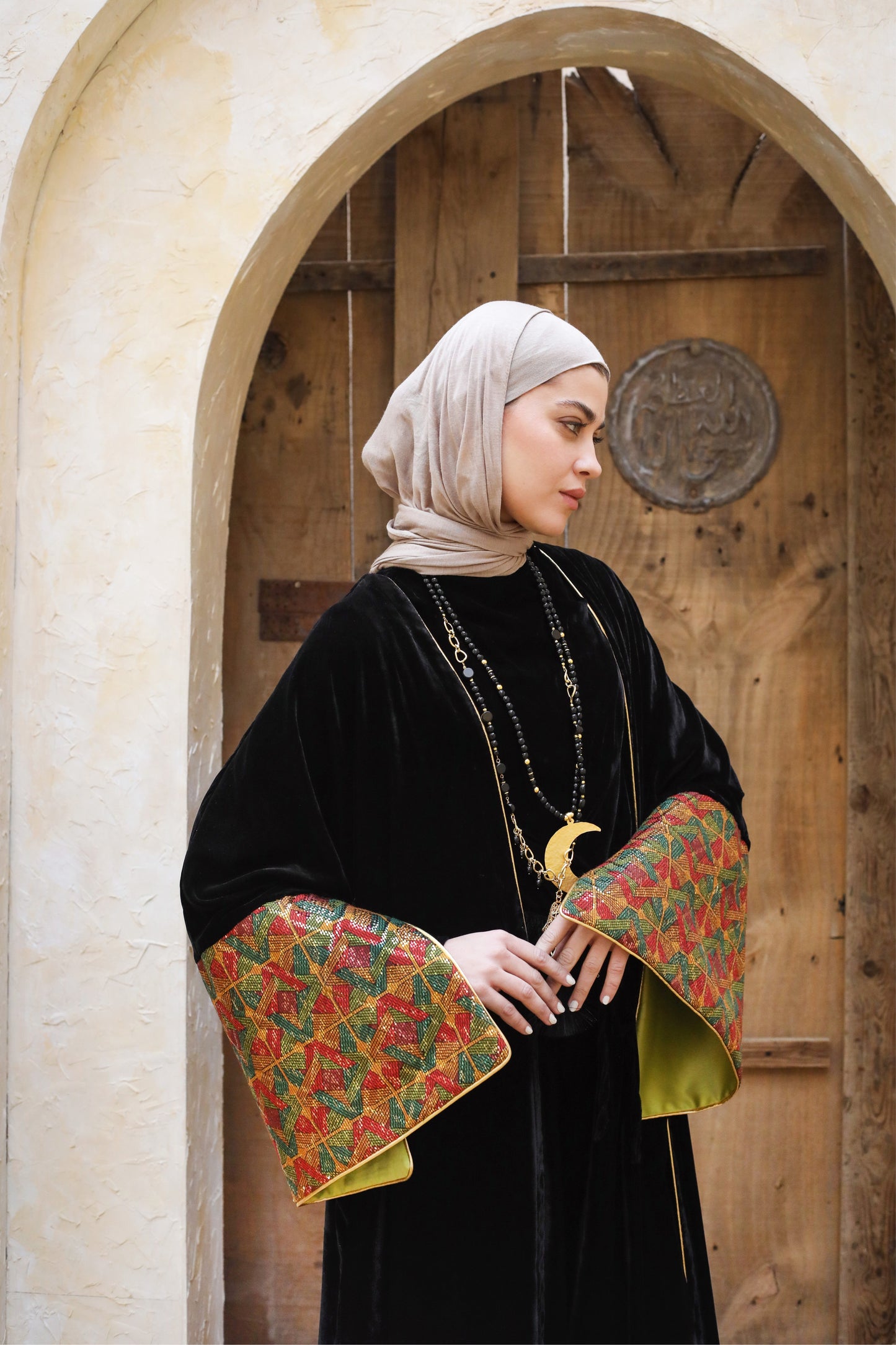 NOOR KAFTAN