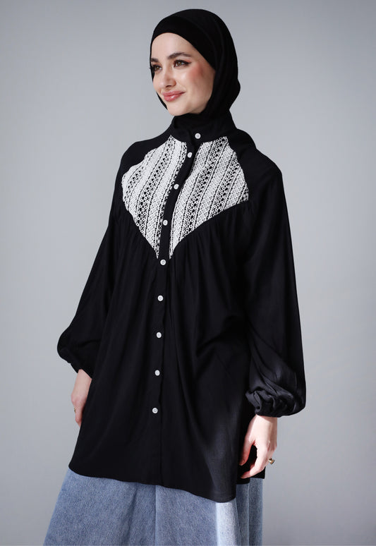 EMBROIDERED BLOUSE-BLACK