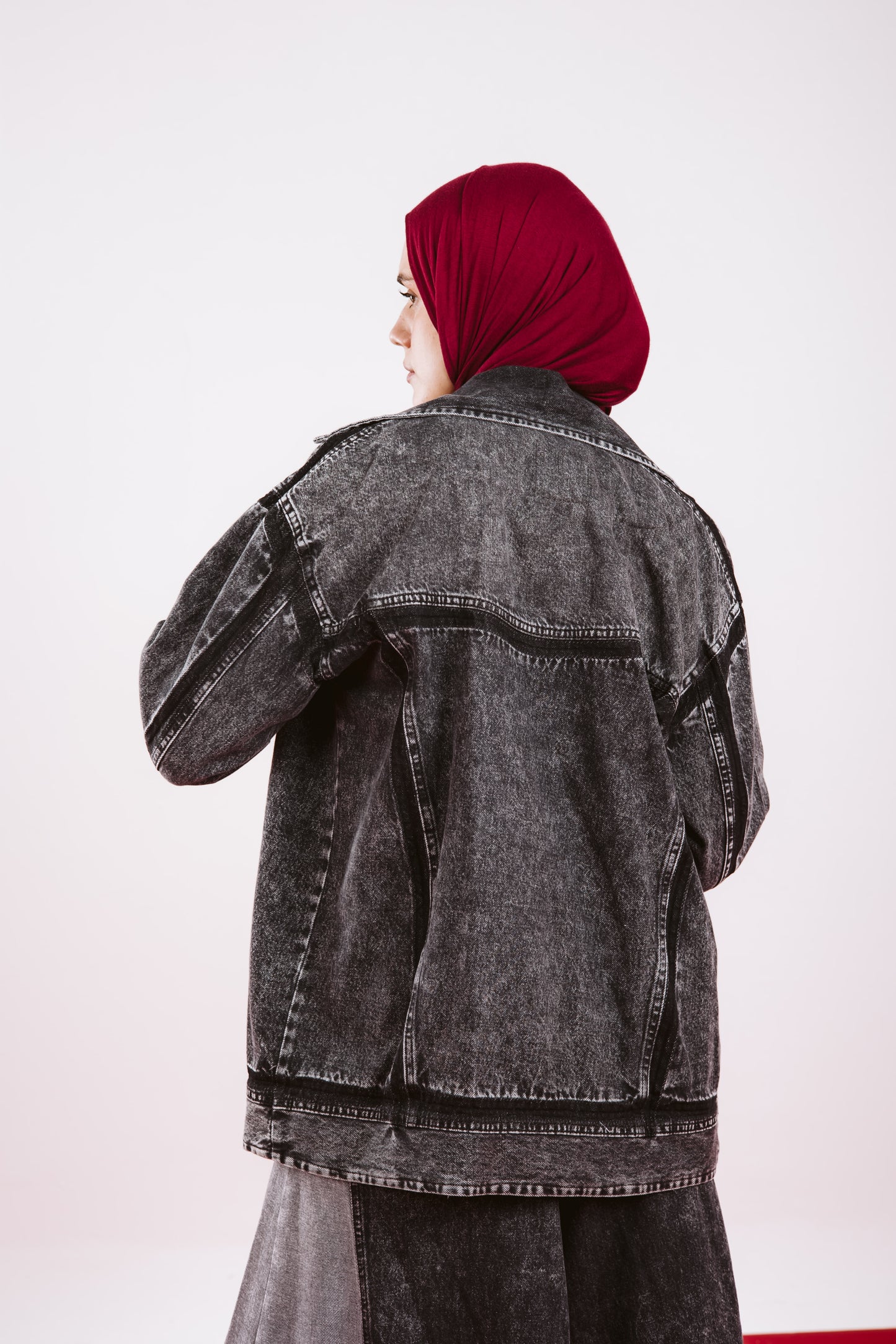 LONG OVERSIZE DENIM JACKET IN DARK GRAY