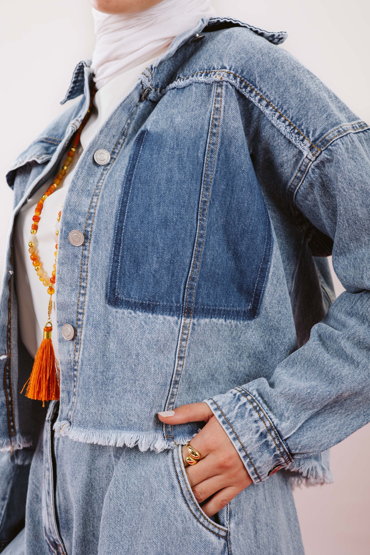 CROPPED DENIM JACKET-LIGHT BLUE