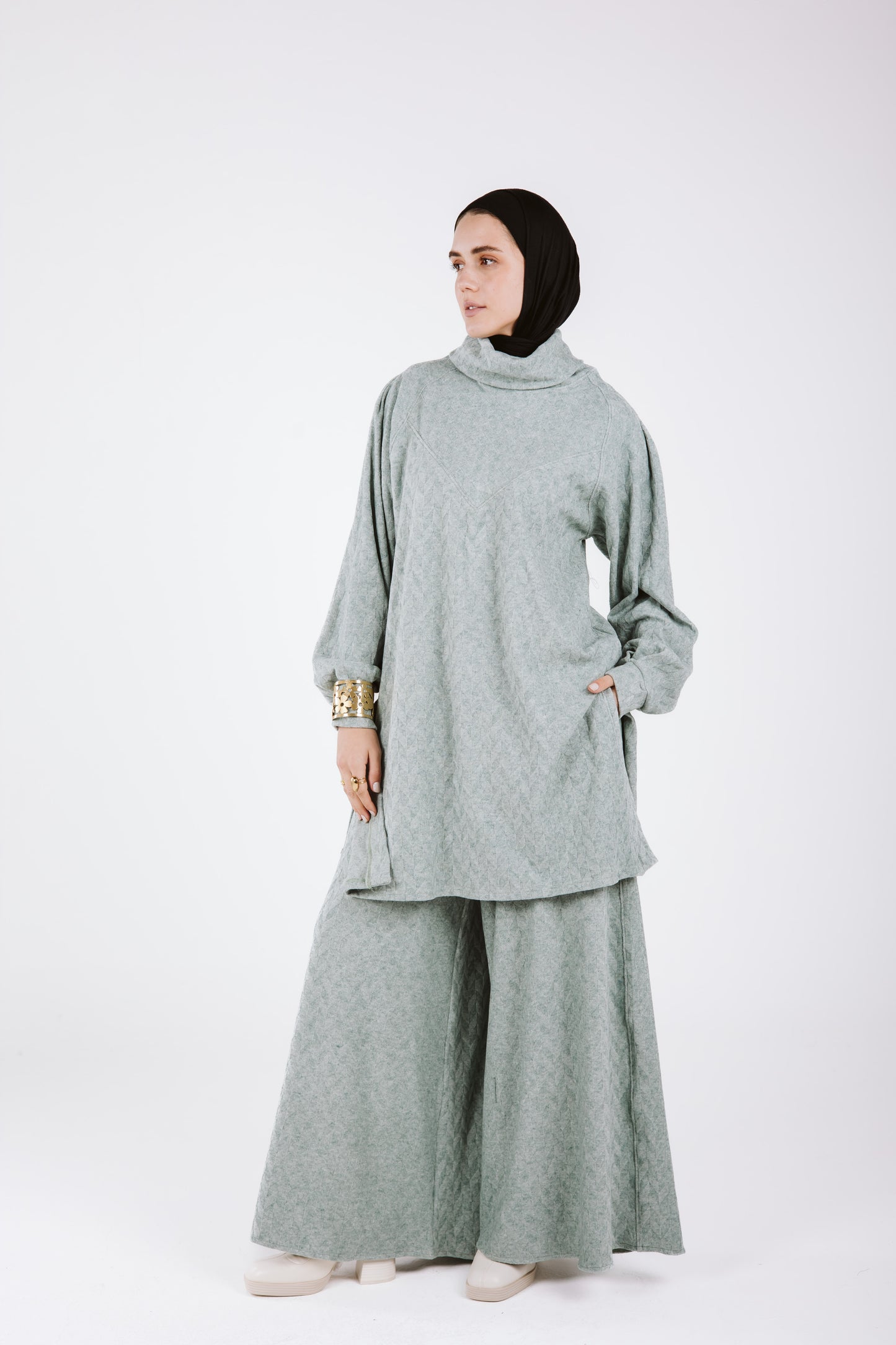 SUFIA SET IN MINT GREEN