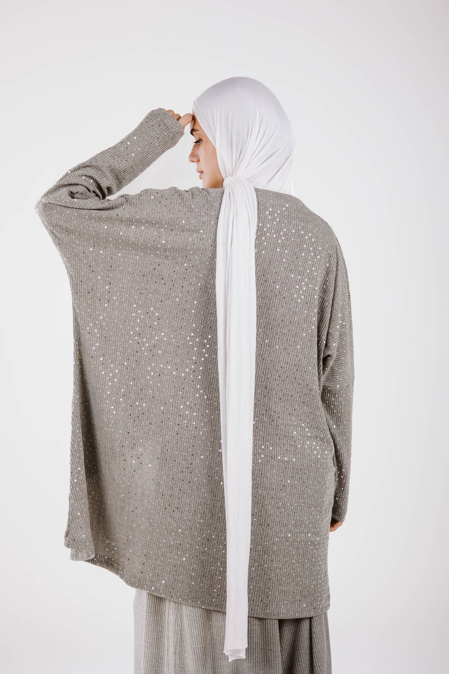 SEQUIN WIDE LEG PANTS IN GRAY