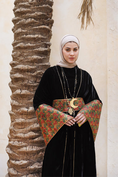 NOOR KAFTAN
