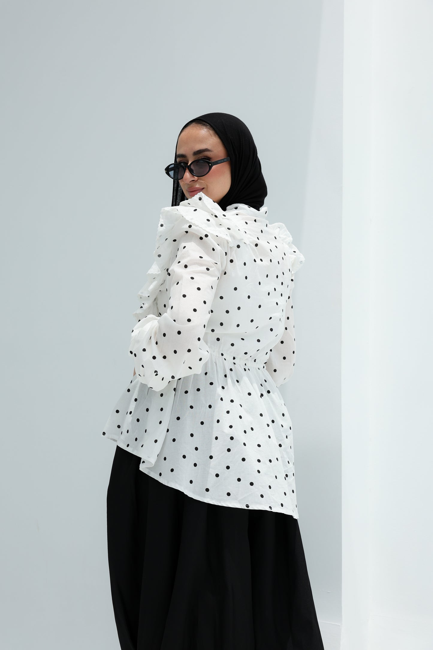 POLKA DOTTED BLOUSE