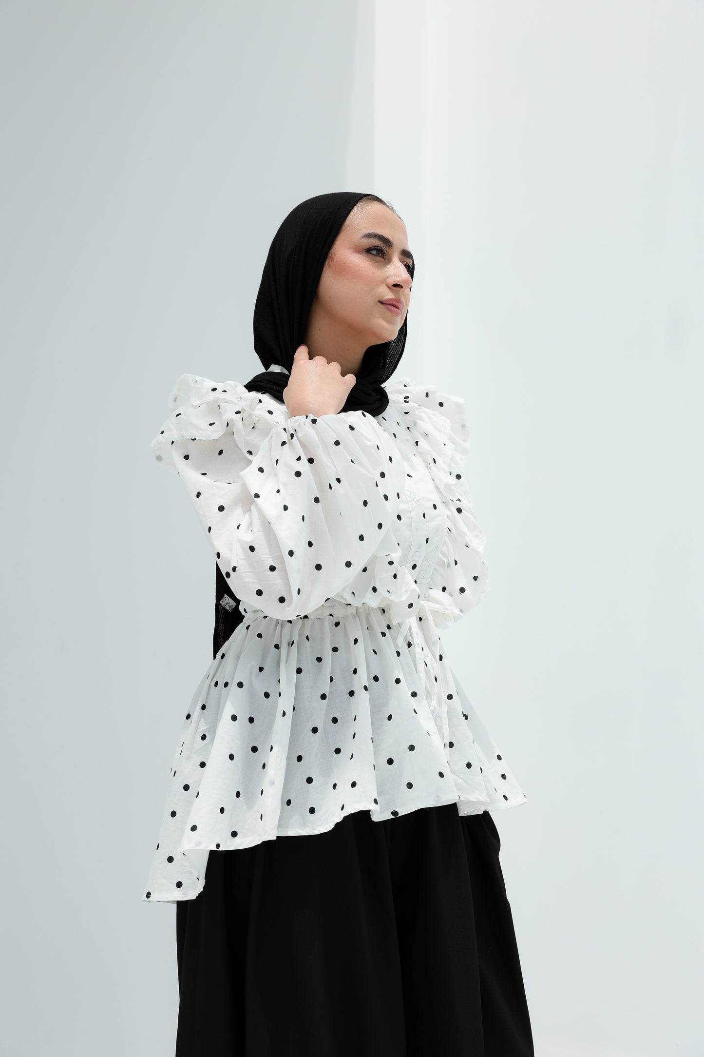 POLKA DOTTED BLOUSE