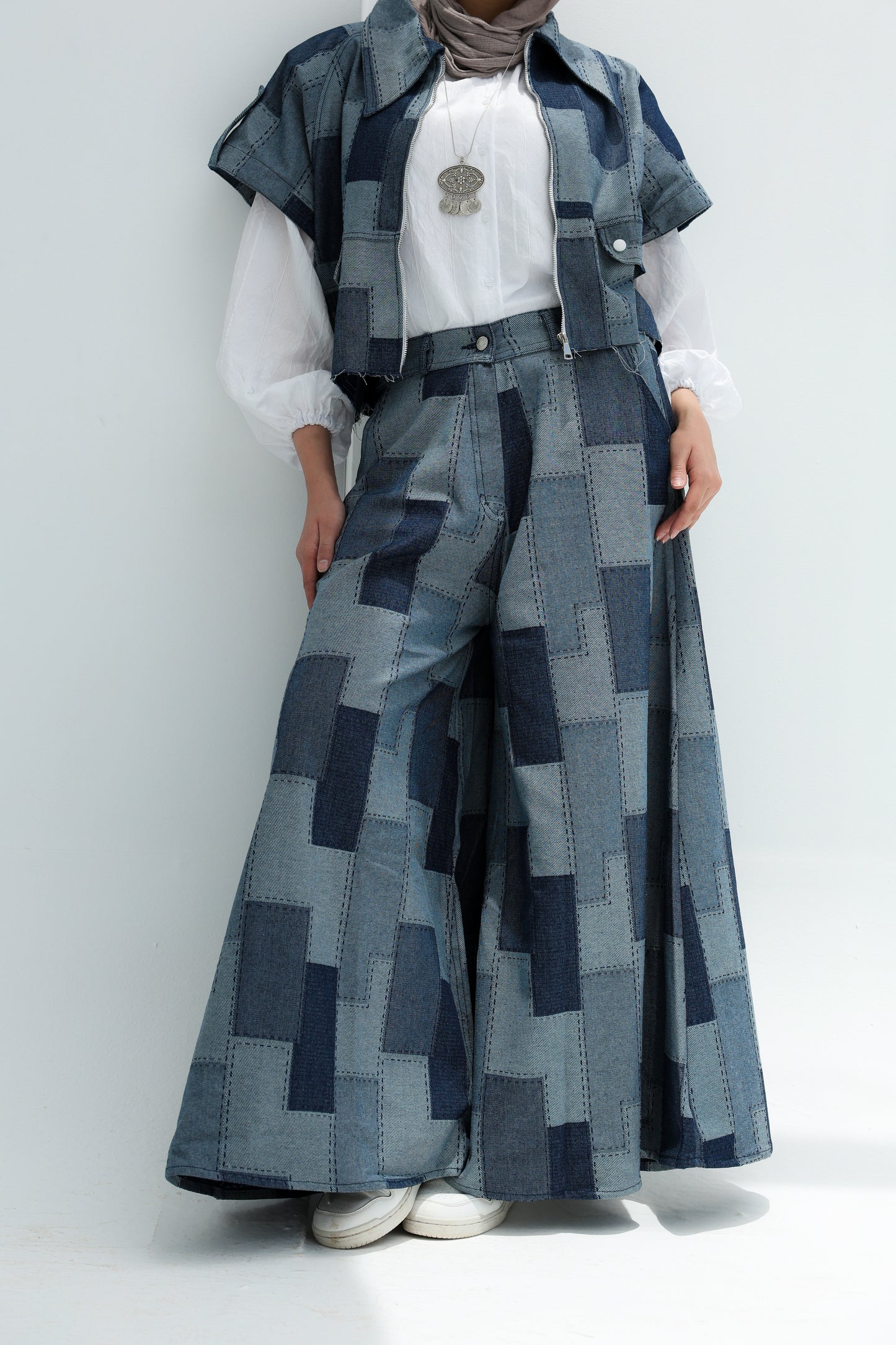 PATCHWORK WIDE LEG DENIM PANTS