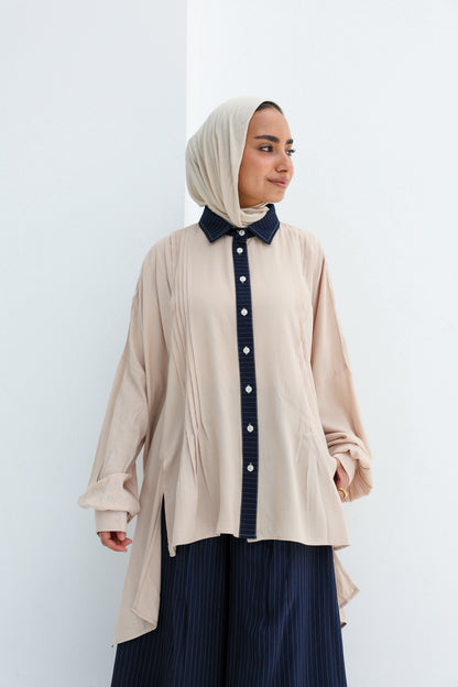 PLEATED CONTRAST SHIRT - BEIGE