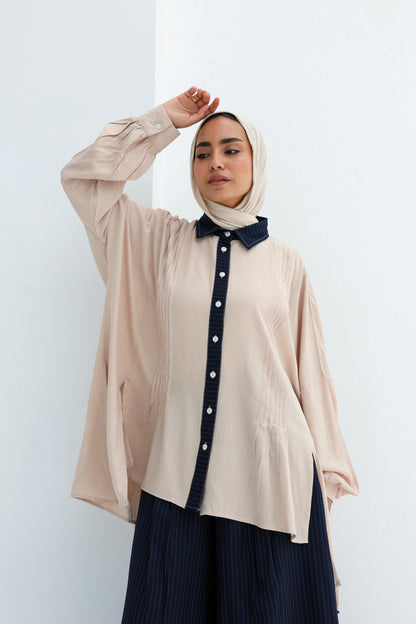 PLEATED CONTRAST SHIRT - BEIGE