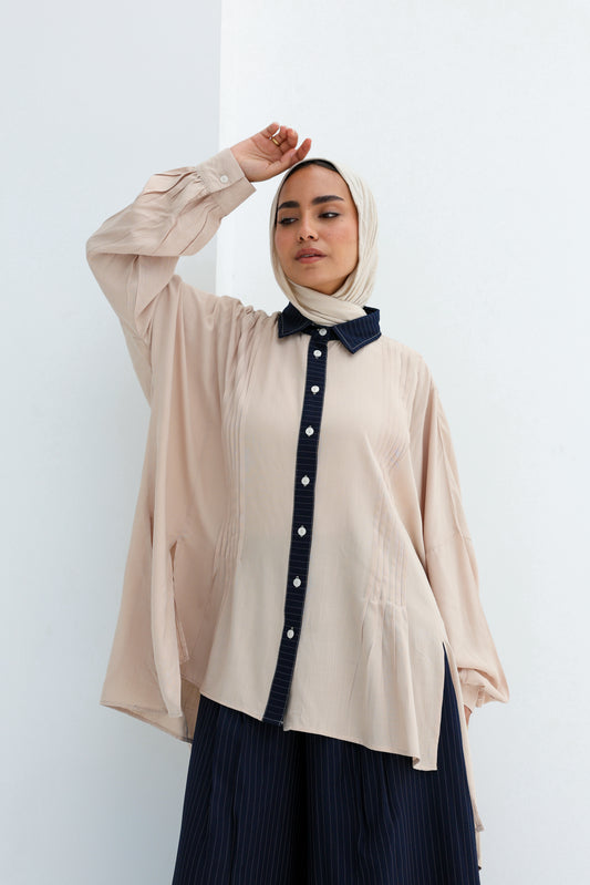 PLEATED CONTRAST SHIRT - BEIGE