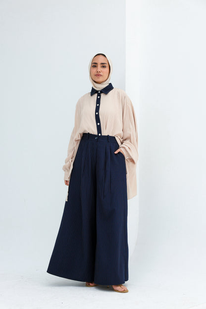 PLEATED CONTRAST SHIRT - BEIGE