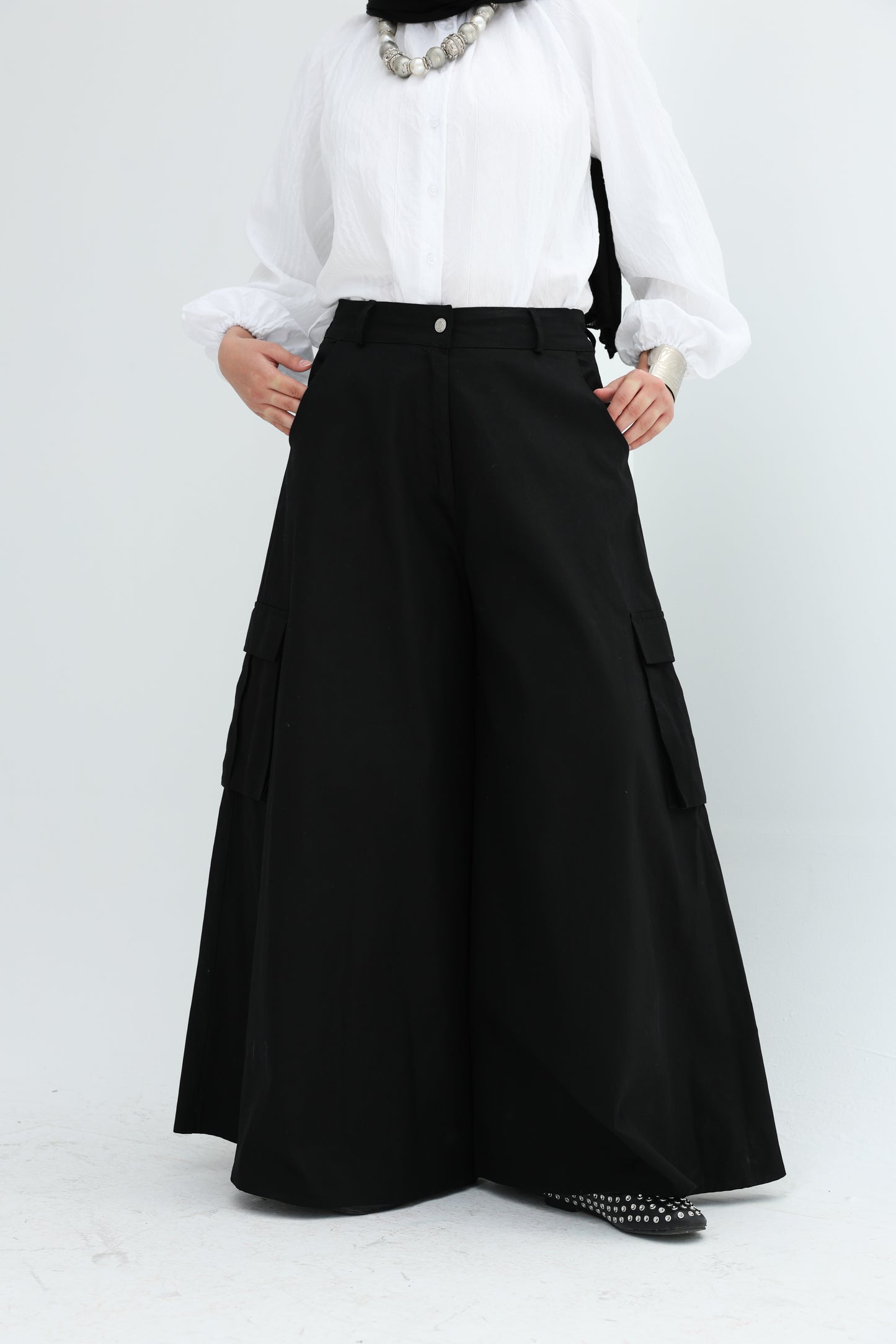 GABARDENE WIDE LEG PANTS - BLACK