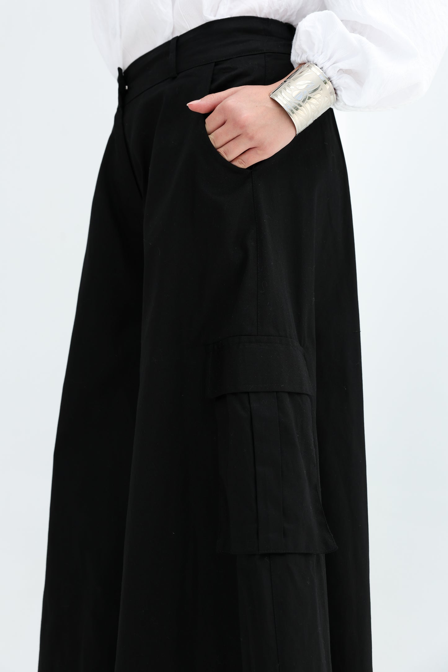 GABARDENE WIDE LEG PANTS - BLACK