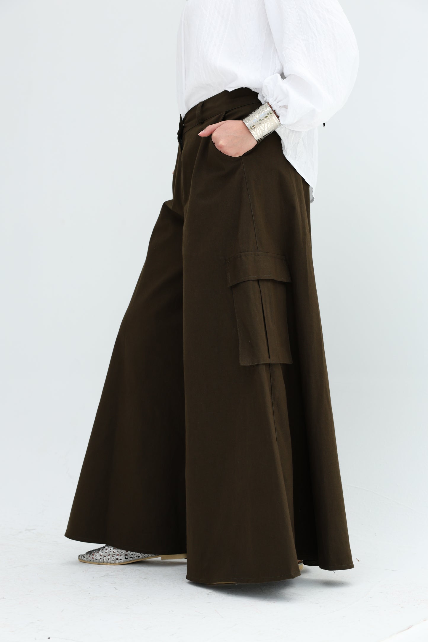 GABARDENE WIDE LEG PANTS - OLIVE