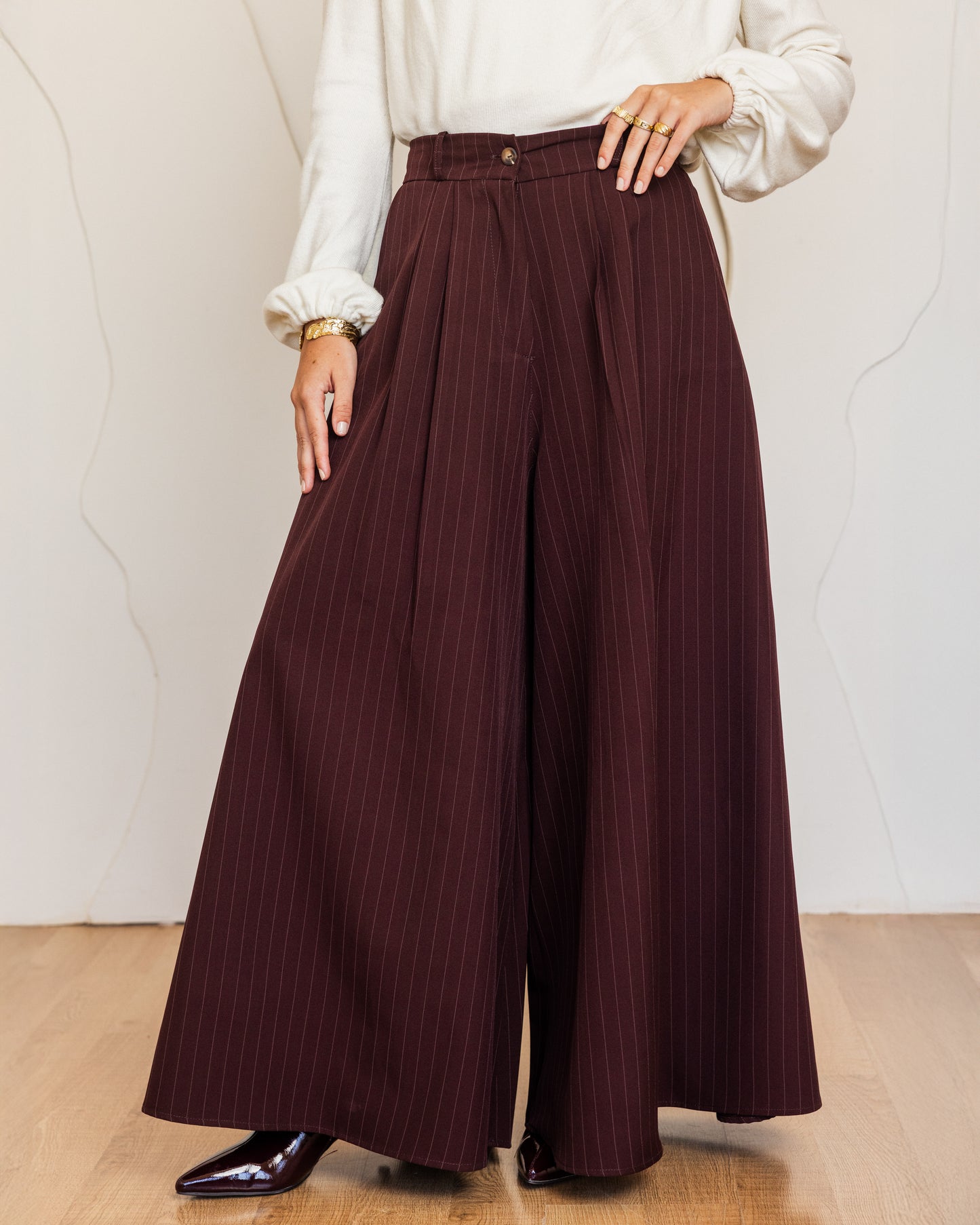 CLASSIC STRIPPED WIDE LEG PANTS-BURGANDY