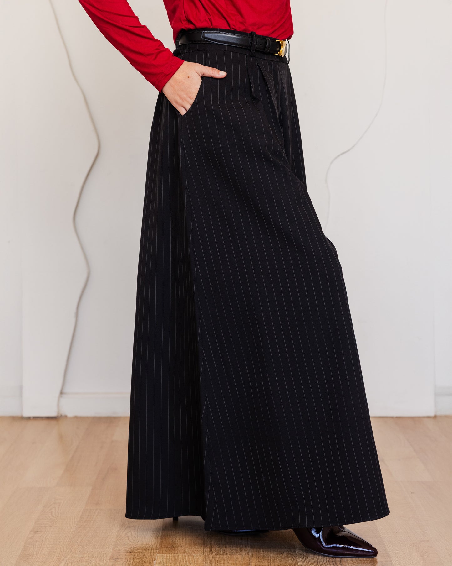CLASSIC STRIPPED WIDE LEG PANTS-BLACK