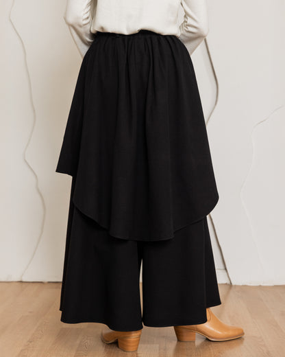 CLASSIC WRAP SKIRT PANTS - BLACK
