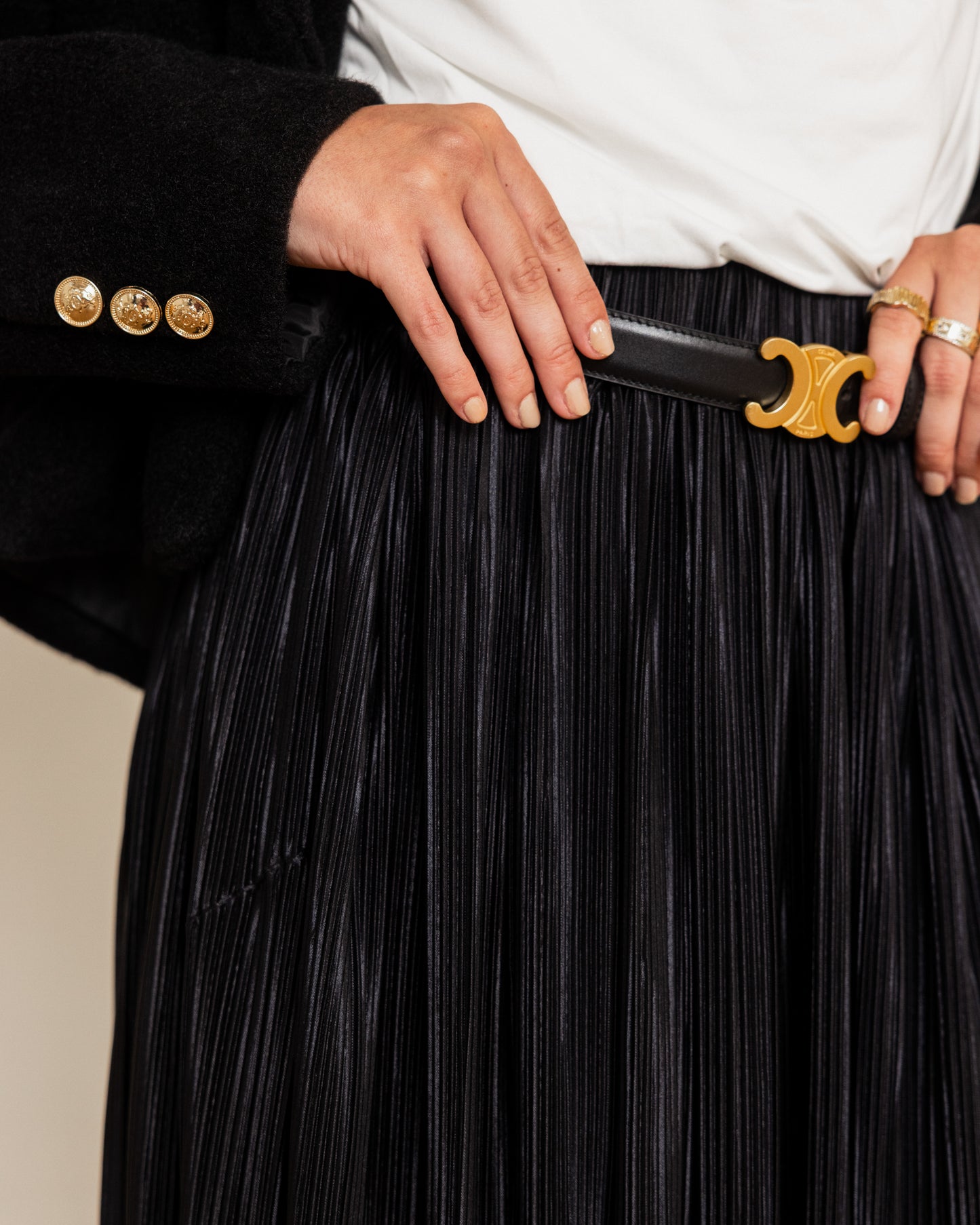 LONG PILESSE SKIRT - BLACK