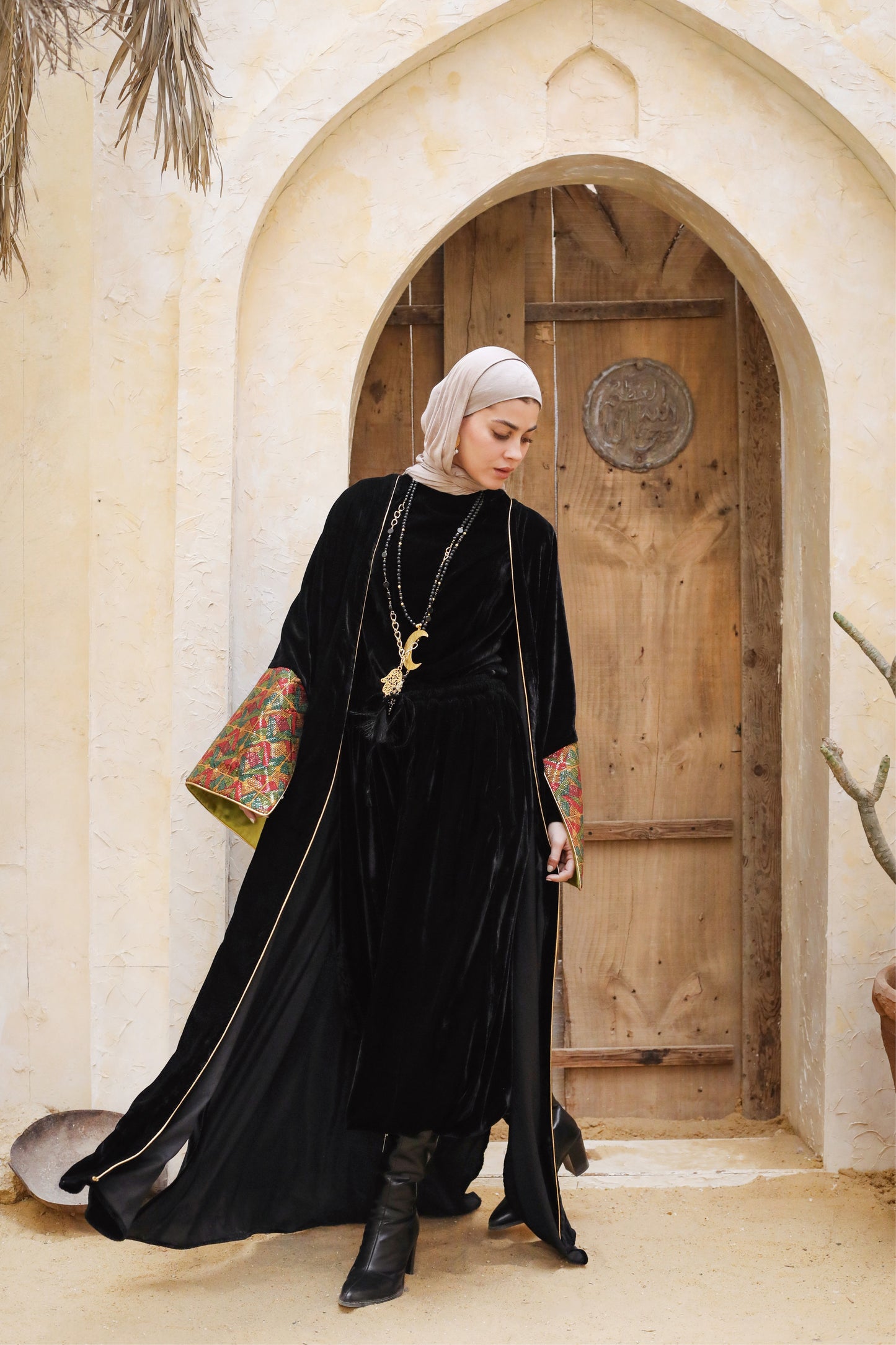 NOOR KAFTAN