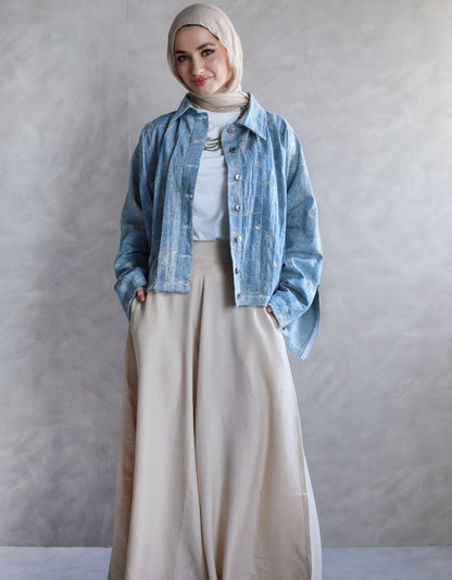 CROPPED EMBROIDERED ZIPPER DENIM JACKET
