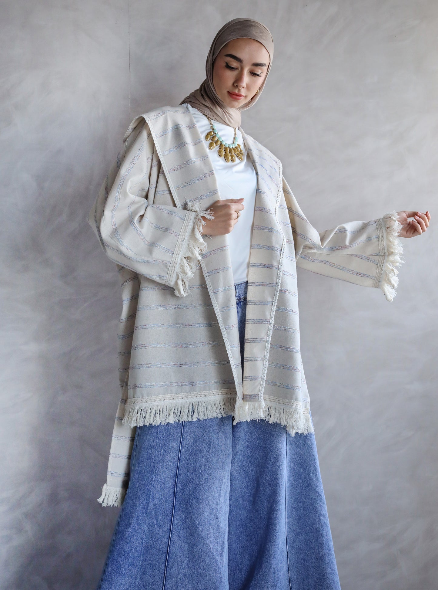 STRIPPED PURE LINEN KIMONO