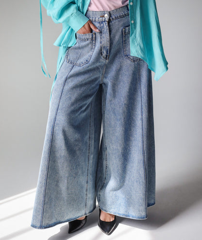 STUDDED LOOSE FIT DENIM PANTS - LIGHT BLUE