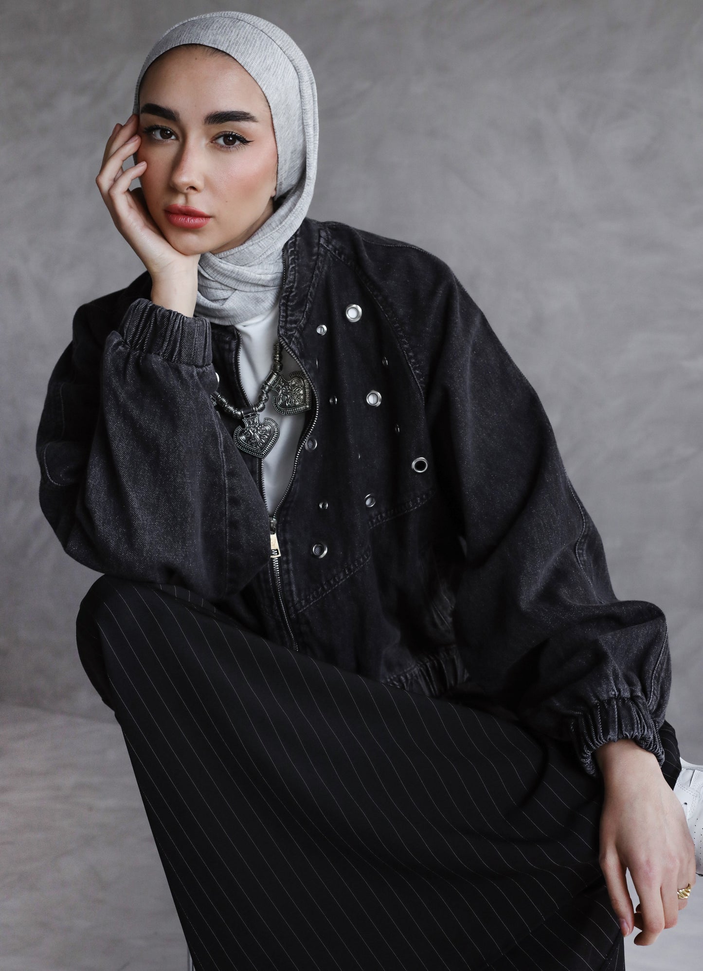 BOMBER EYELITE DENIM JACKET-BLACK