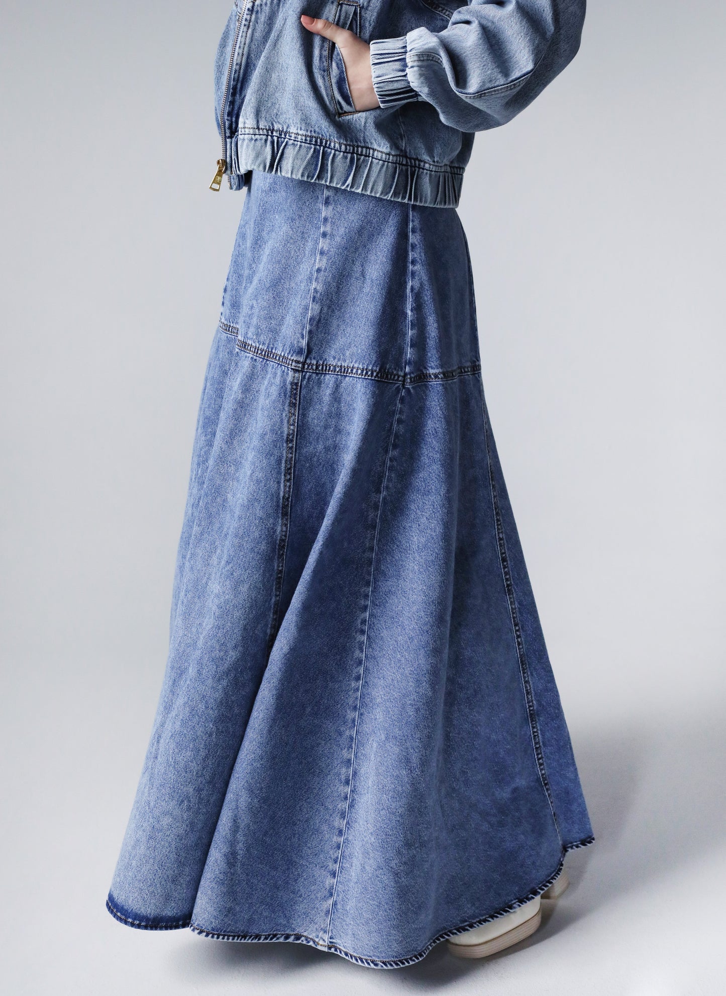 CAPE DENIM SKIRT