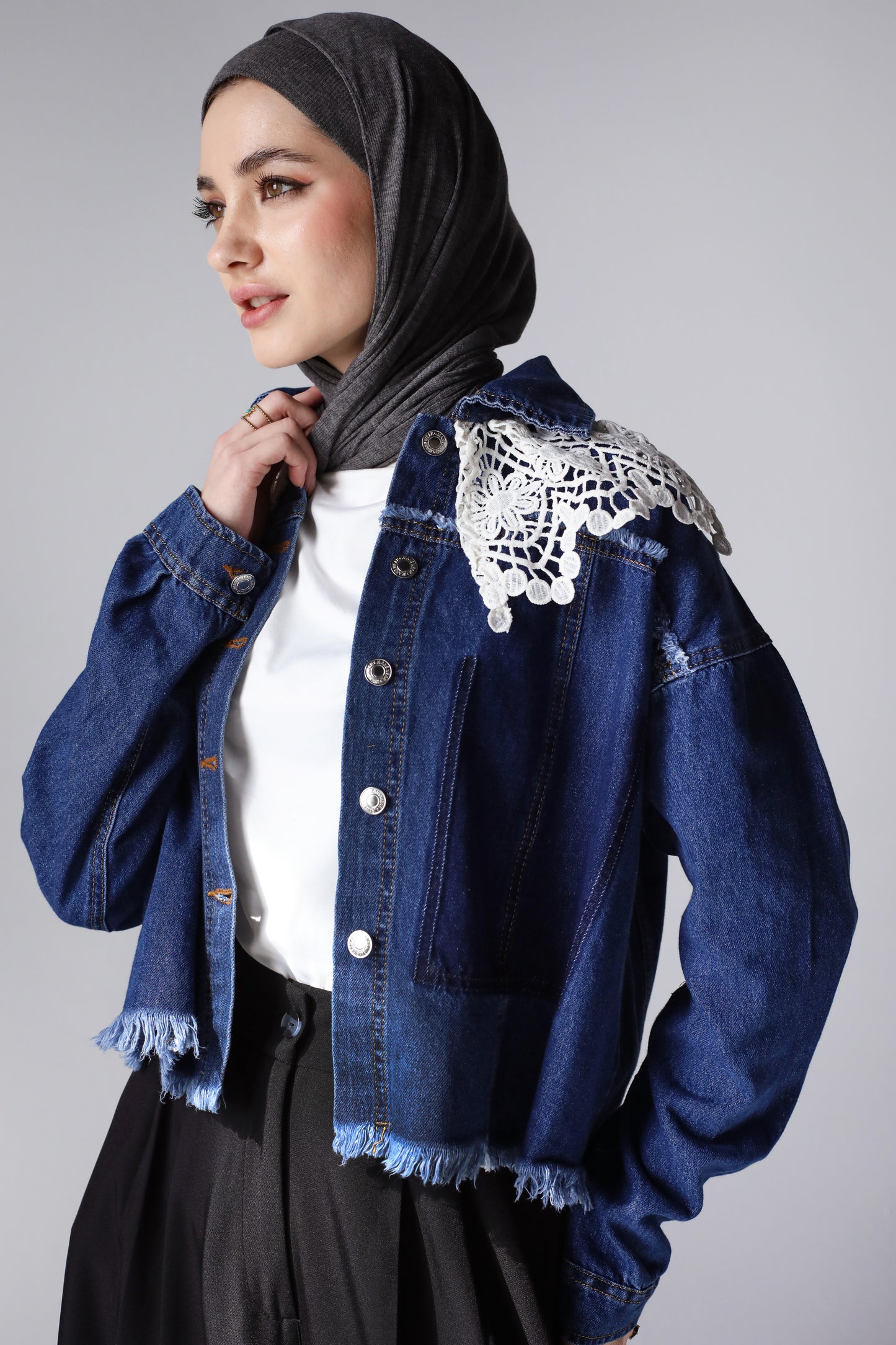 COLLAR CROPPED DENIM JACKET-DARK BLUE