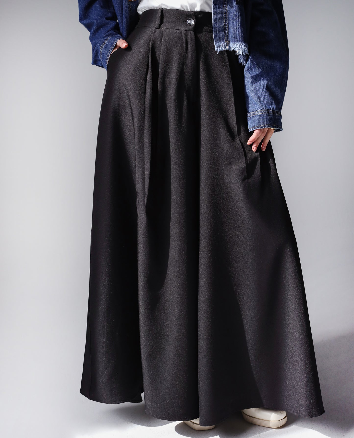 PLAIN CLASSIC PANTS-BLACK