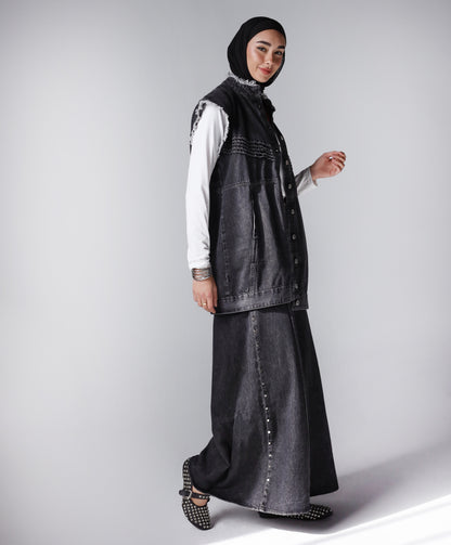 STUDDED LOOSE FIT DENIM PANTS - BLACK