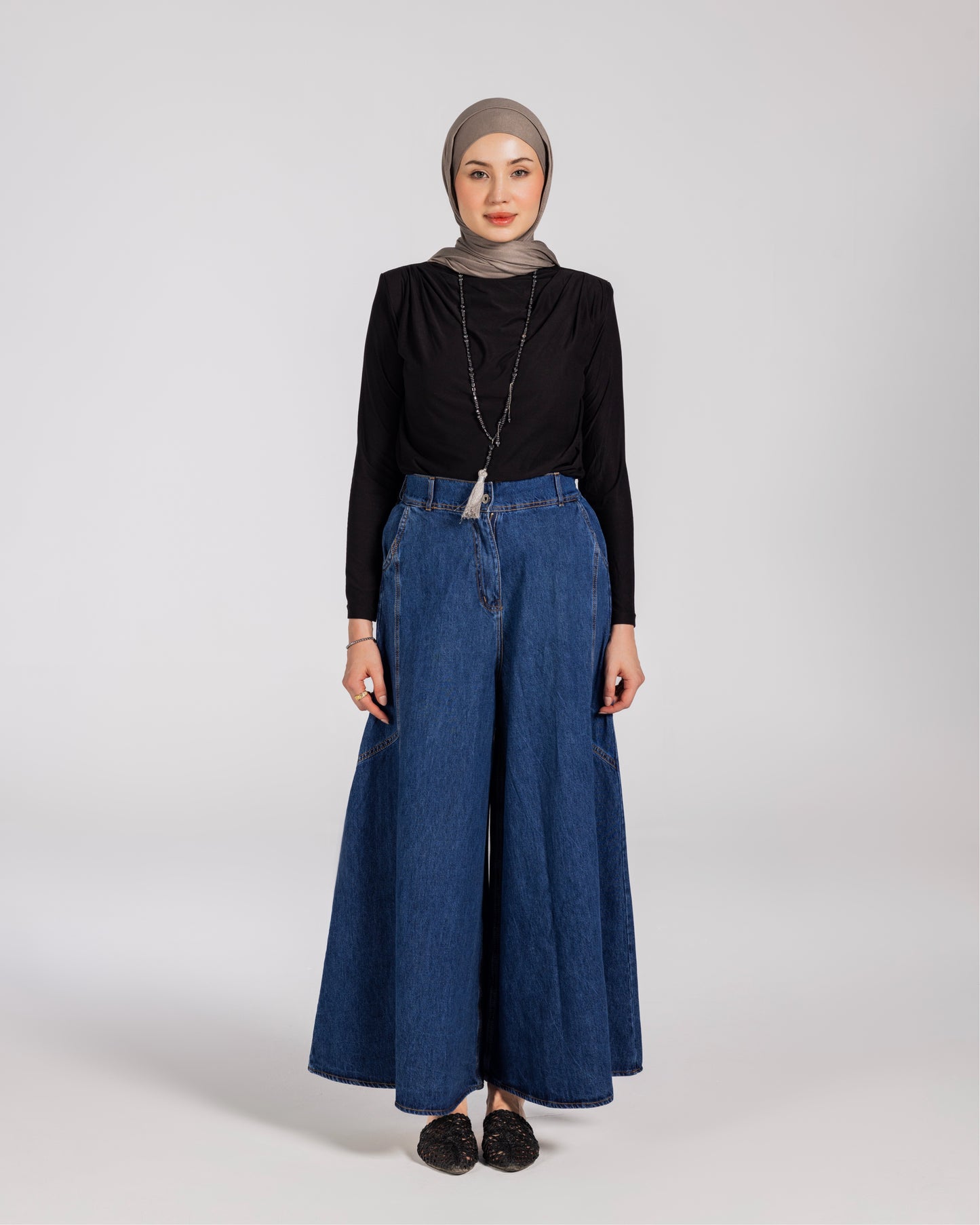 SHOULDER PADDED DRAPED TOP-BLACK
