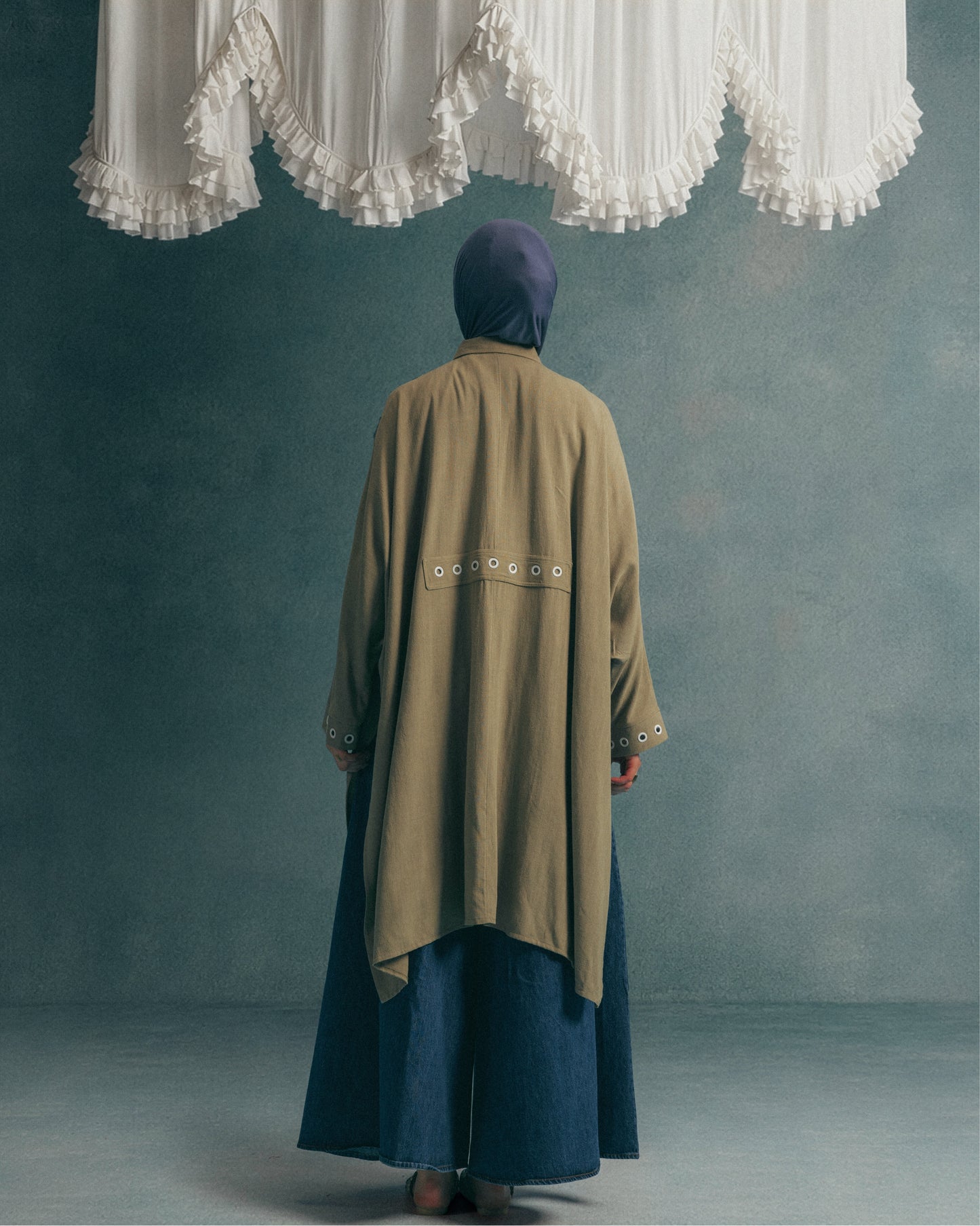 DENIM EYELITE LINEN SHIRT