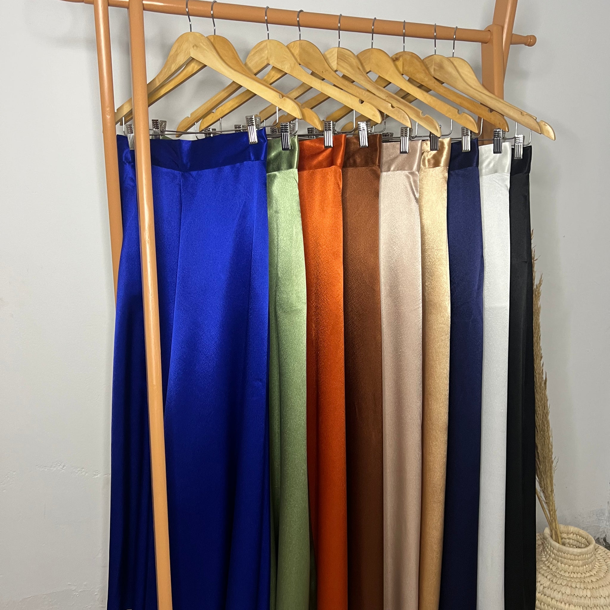 SATIN WIDE LEG PANTS