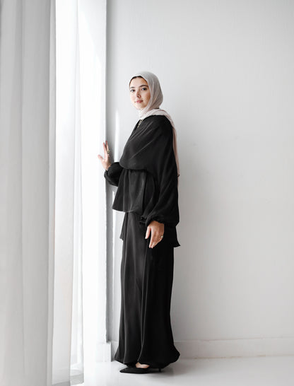 SATIN PANTS-BLACK