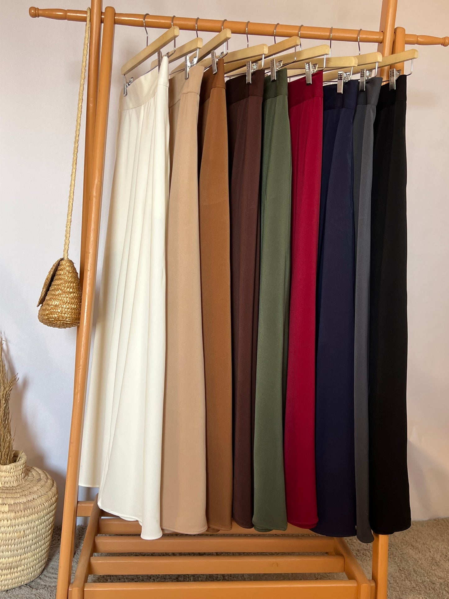 SUEDE CREPE WIDE LEG PANTS - NAVY BLUE