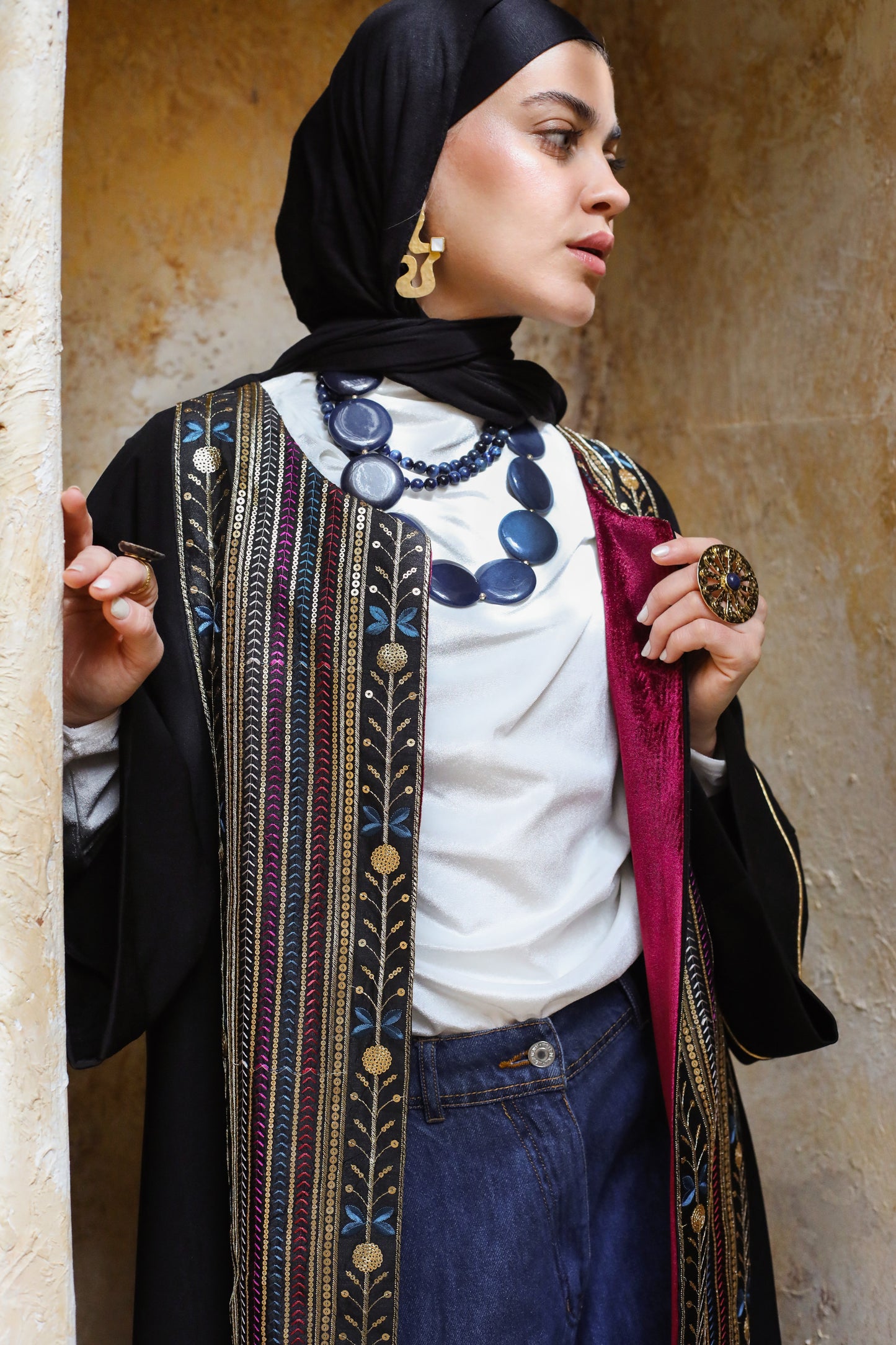 Qamar kaftan