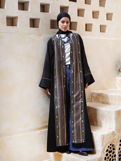 Qamar kaftan