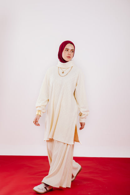 SUFIA SET IN OFFWHITE