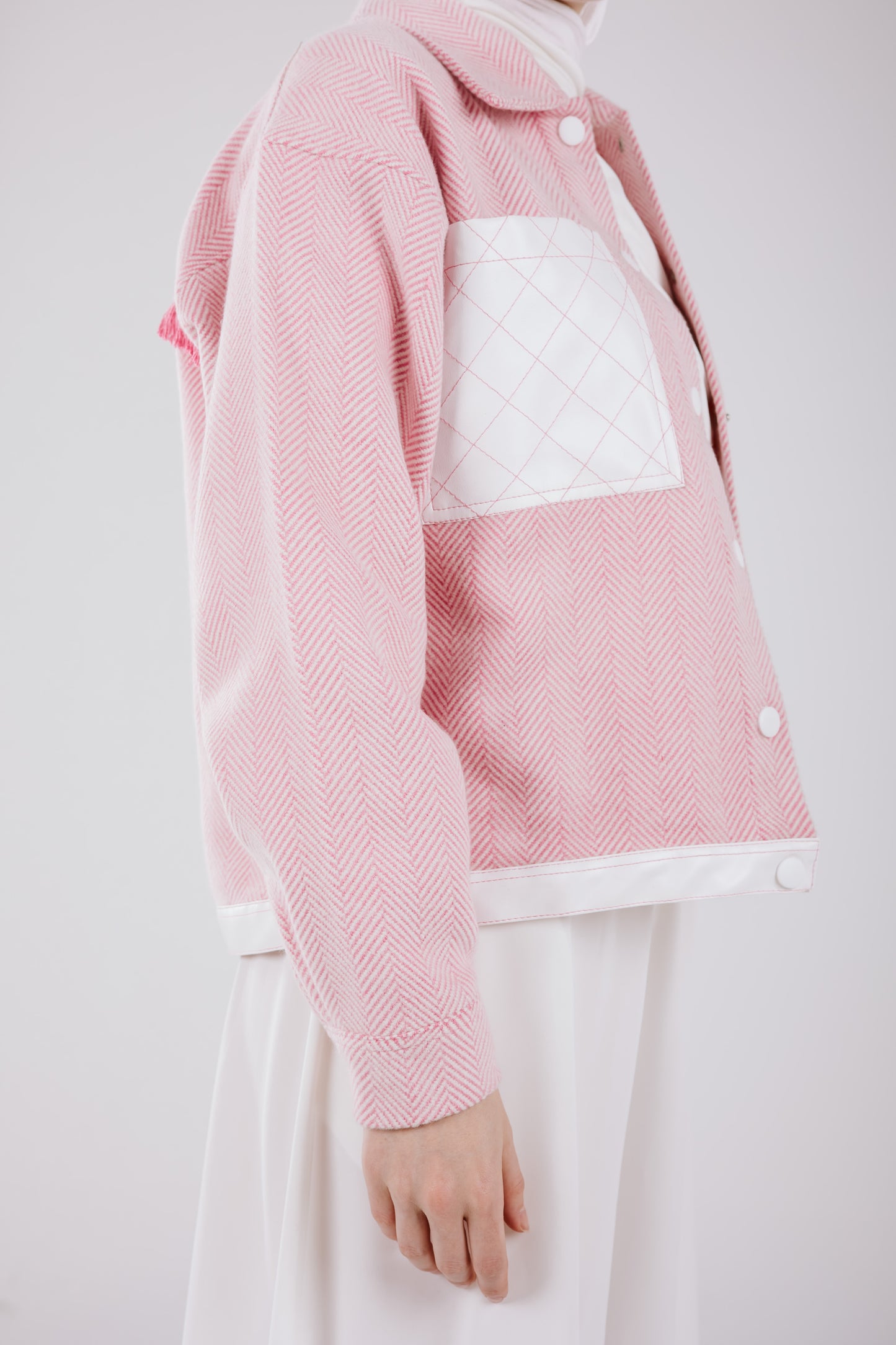 CROPPED LEATHER MIXED JACKET IN PINK