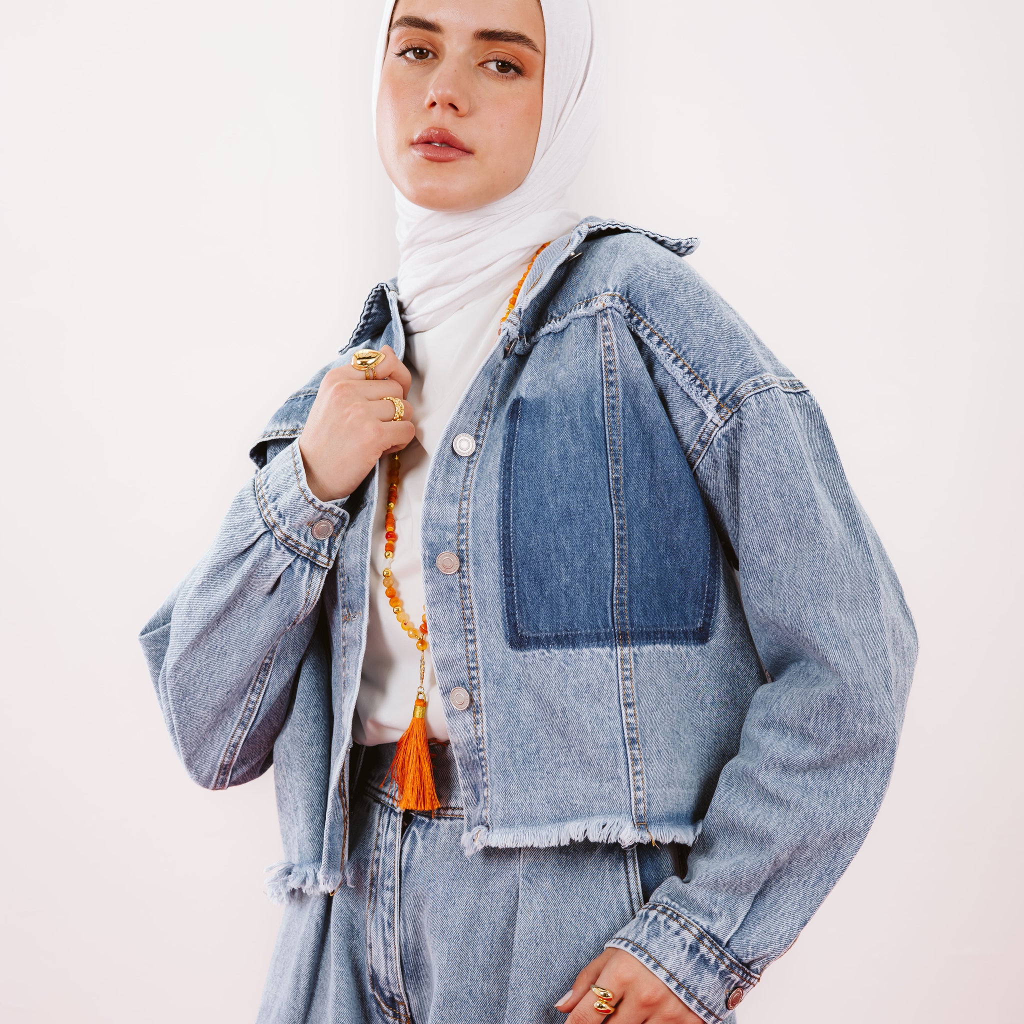 CROPPED DENIM JACKET-LIGHT BLUE