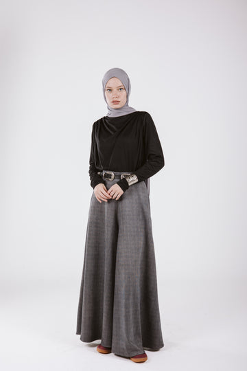 SUEDE WIDE LEG PANTS IN DARK GRAY