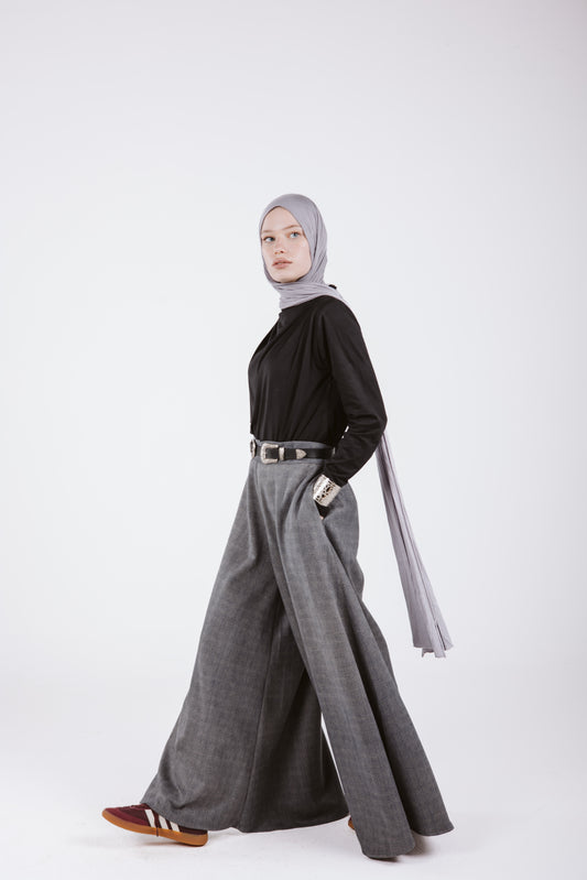 SUEDE WIDE LEG PANTS IN DARK GRAY