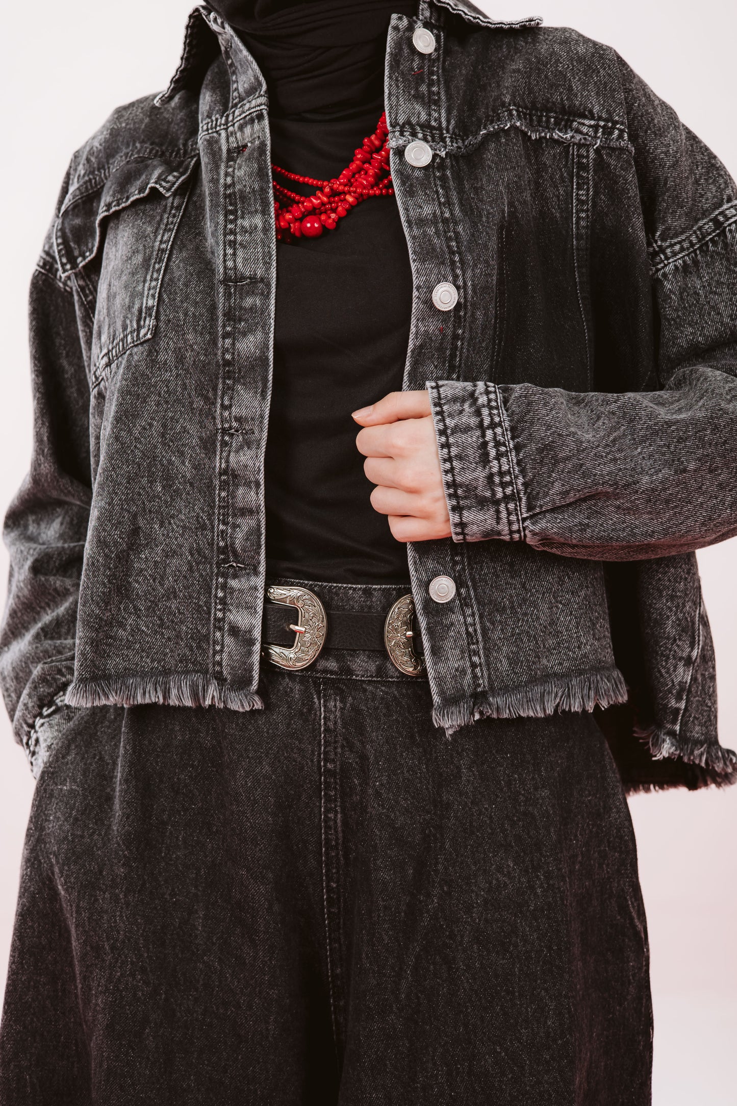 CROPPED DENIM JACKET-DARK GRAY